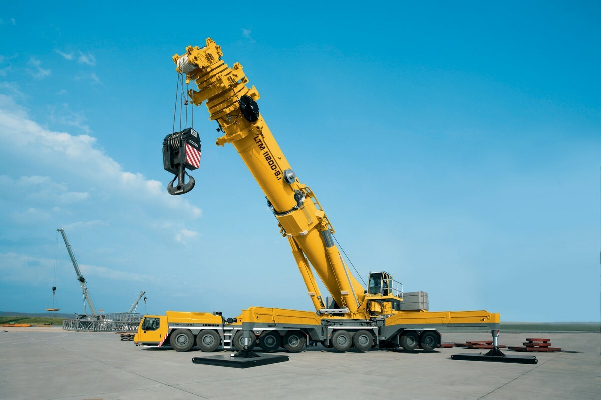 自動車 NZG LIEBHERR LTM 11200-9.1 McNALLY'S Amazon.com: NZG for Liebherr LTM 11200-9.1 Mobile Crane