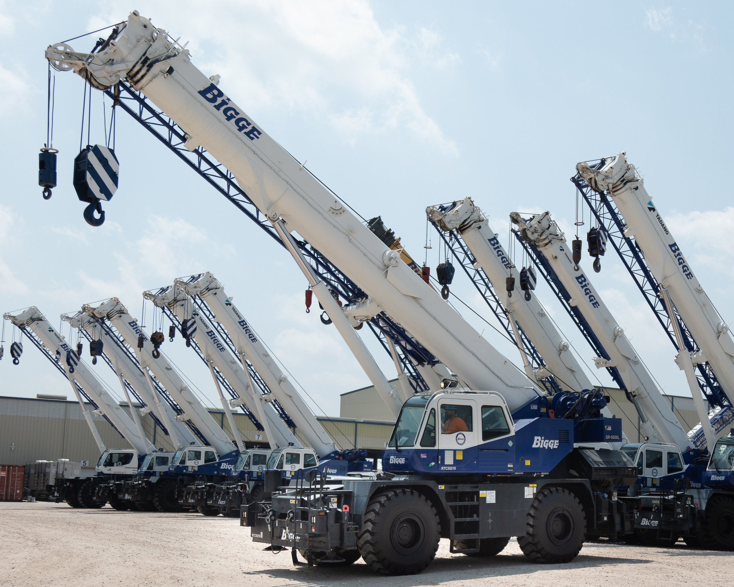 Tadano GR-550XL-3 Rough Terrain Crane For Rent | Bigge.com