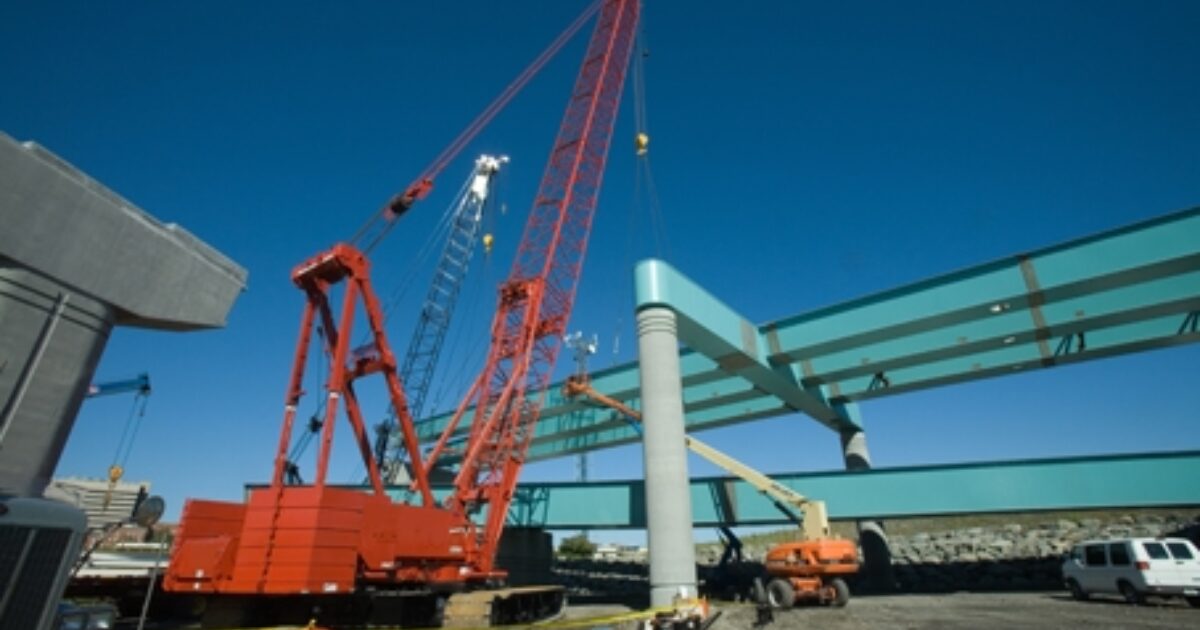 Manitowoc 2250 Load Chart and Specifications