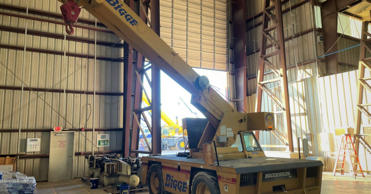 Broderson IC2002C Load Chart and Specifications …
