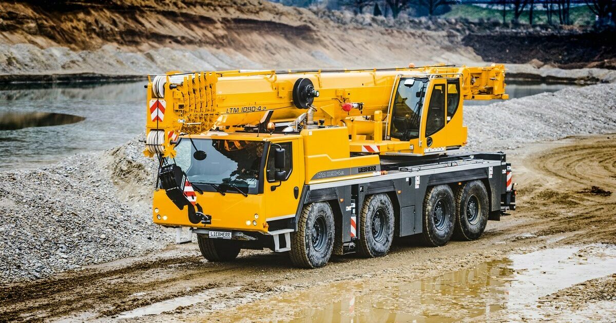 Liebherr LTM 1090-4.2 モバイルクレーン Mobilkran LTM 1090-4.2 - Liebherr